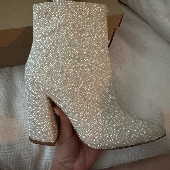 Steve Madden Nashville booties - Picture 9 of 10